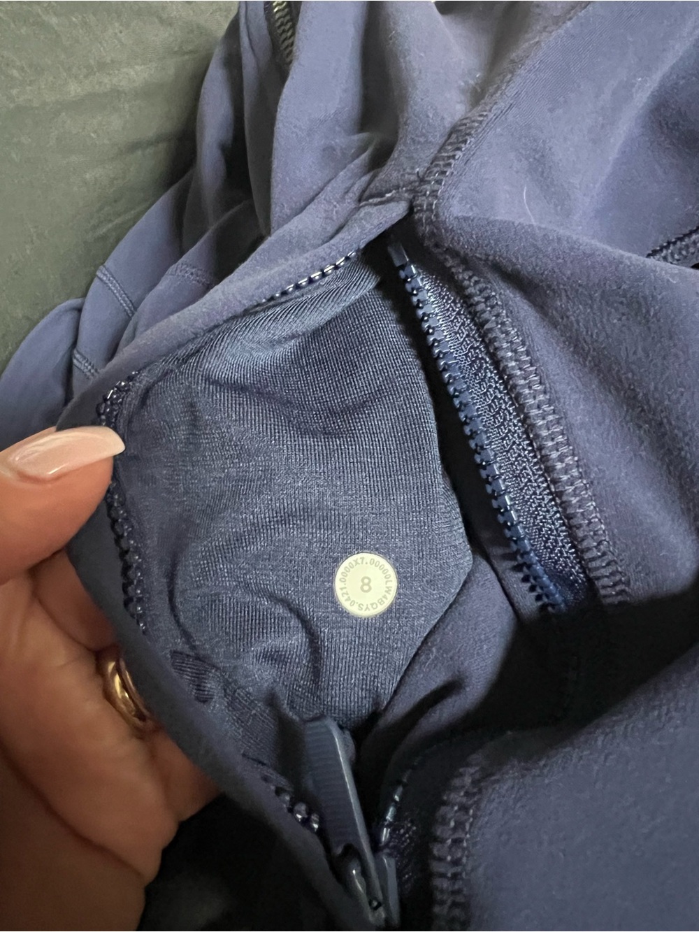 lululemon athletica Full-Zip define Jacket - Picture 3 of 3